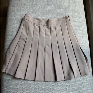 Aritzia Babaton A-Line Pleated Skirt